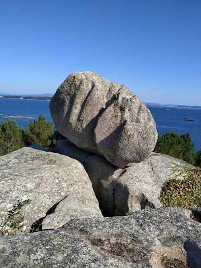 Pedra da Moura (A Pobra do Caramiñal) en A Coruña
